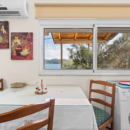Apartmán Cosy Beachside Nikiana